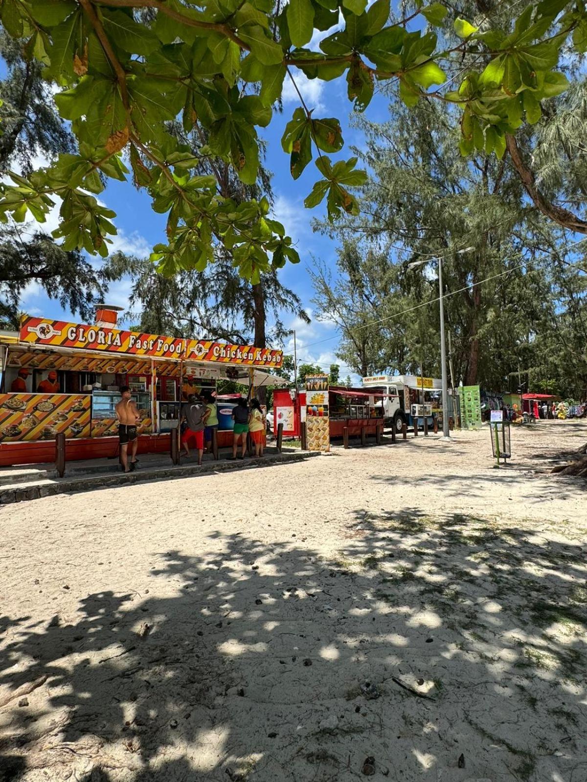 Coral Paradise Beach Villa E-05 Flic en Flac Luaran gambar